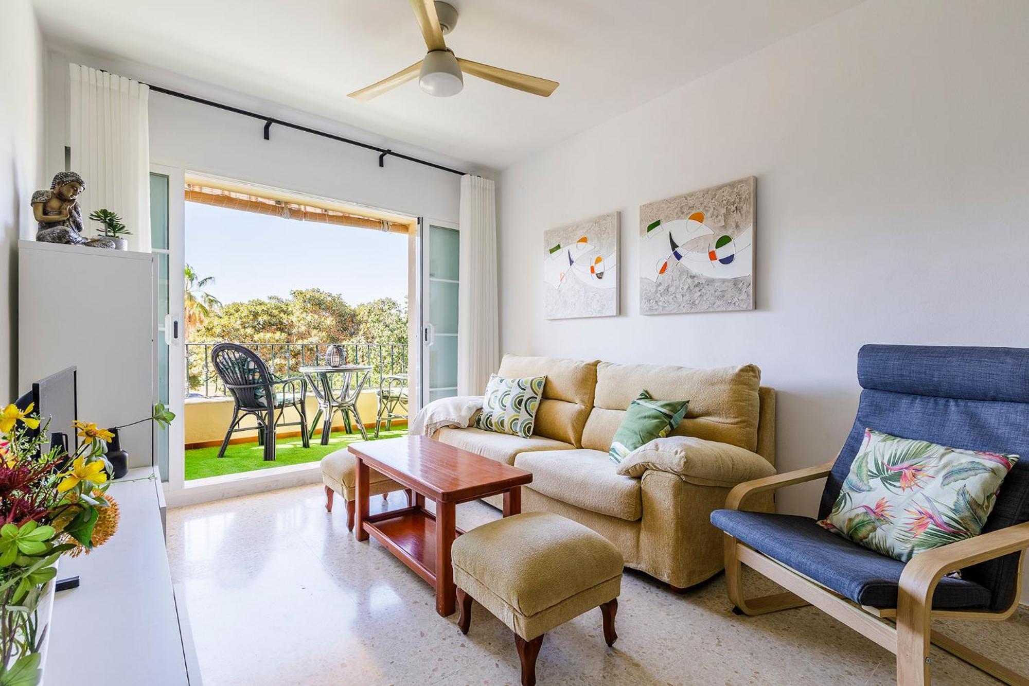 Home Olimpo Torre Del Mar Luaran gambar