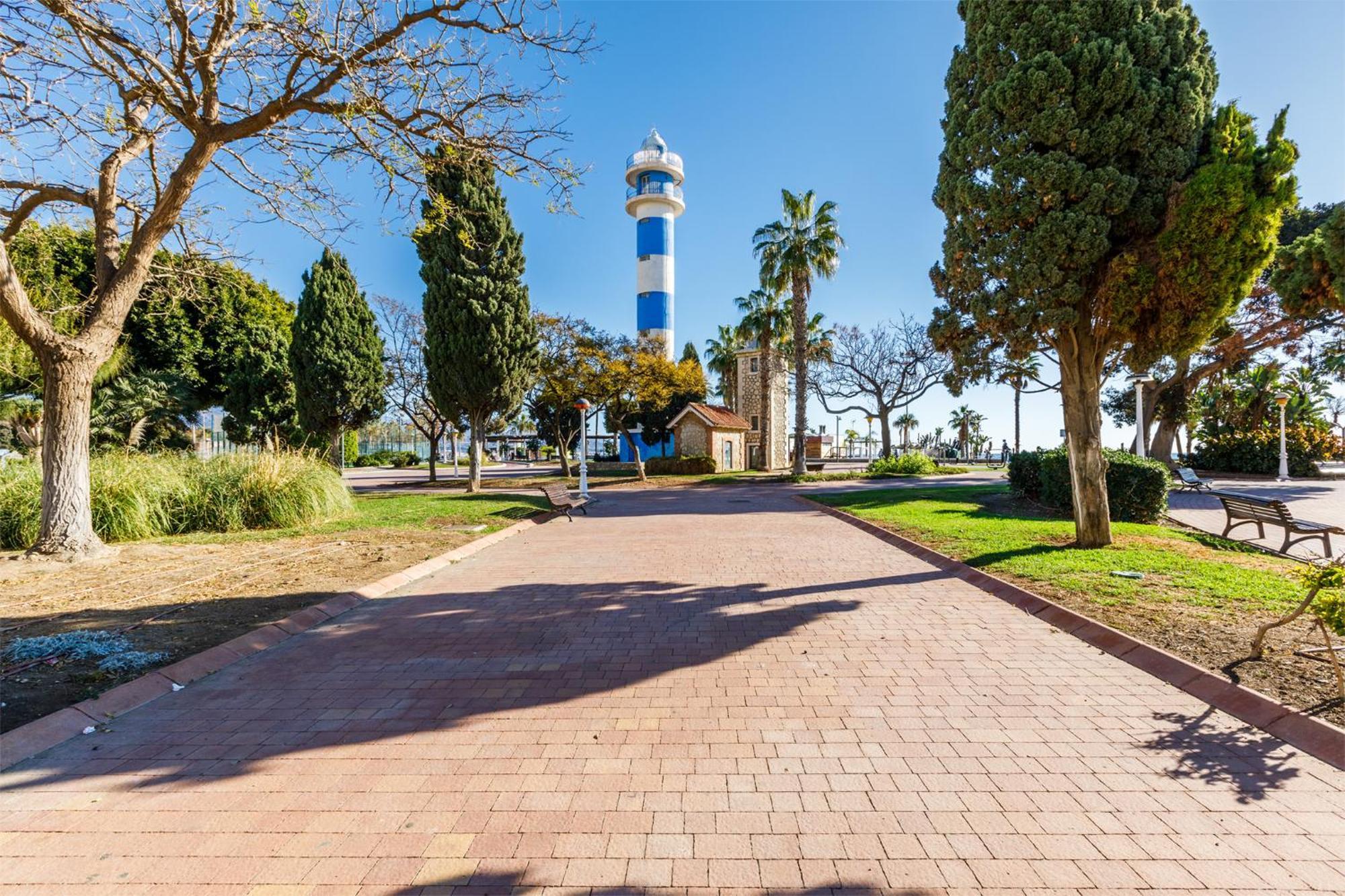 Home Olimpo Torre Del Mar Luaran gambar